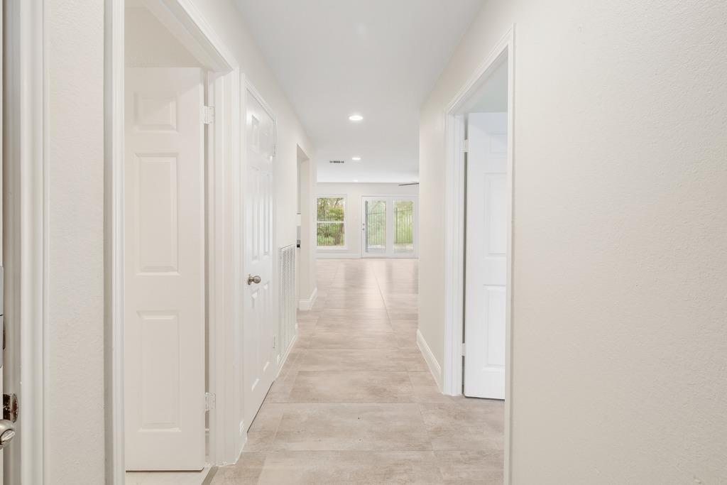 4605 Beechwood Holw, Austin, TX 78731