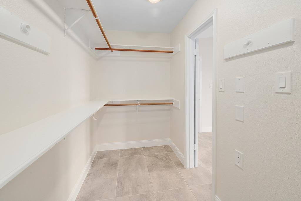 4605 Beechwood Holw, Austin, TX 78731