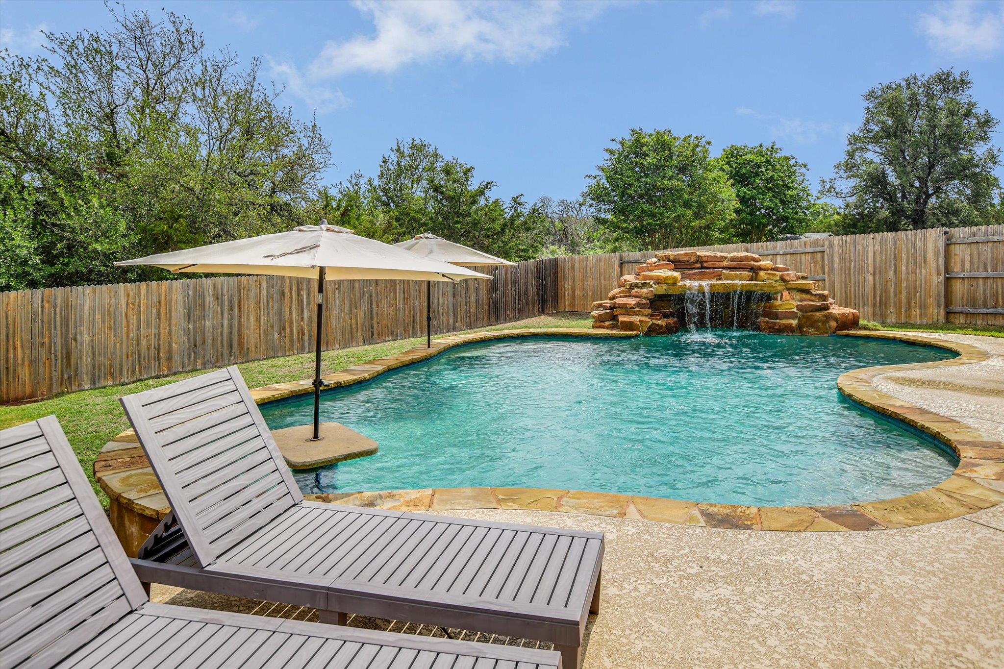 920 Crown Anchor Bnd, Georgetown, TX 78633