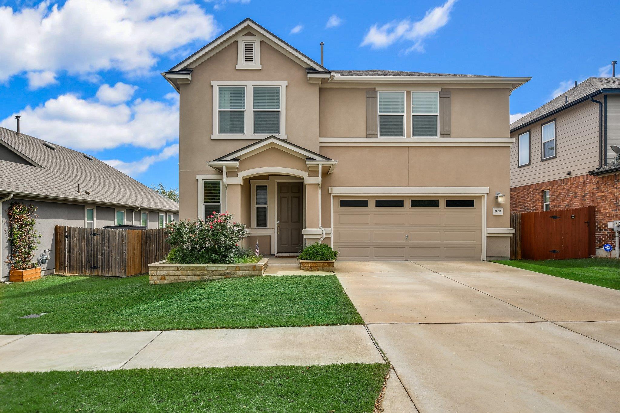 920 Crown Anchor Bnd, Georgetown, TX 78633