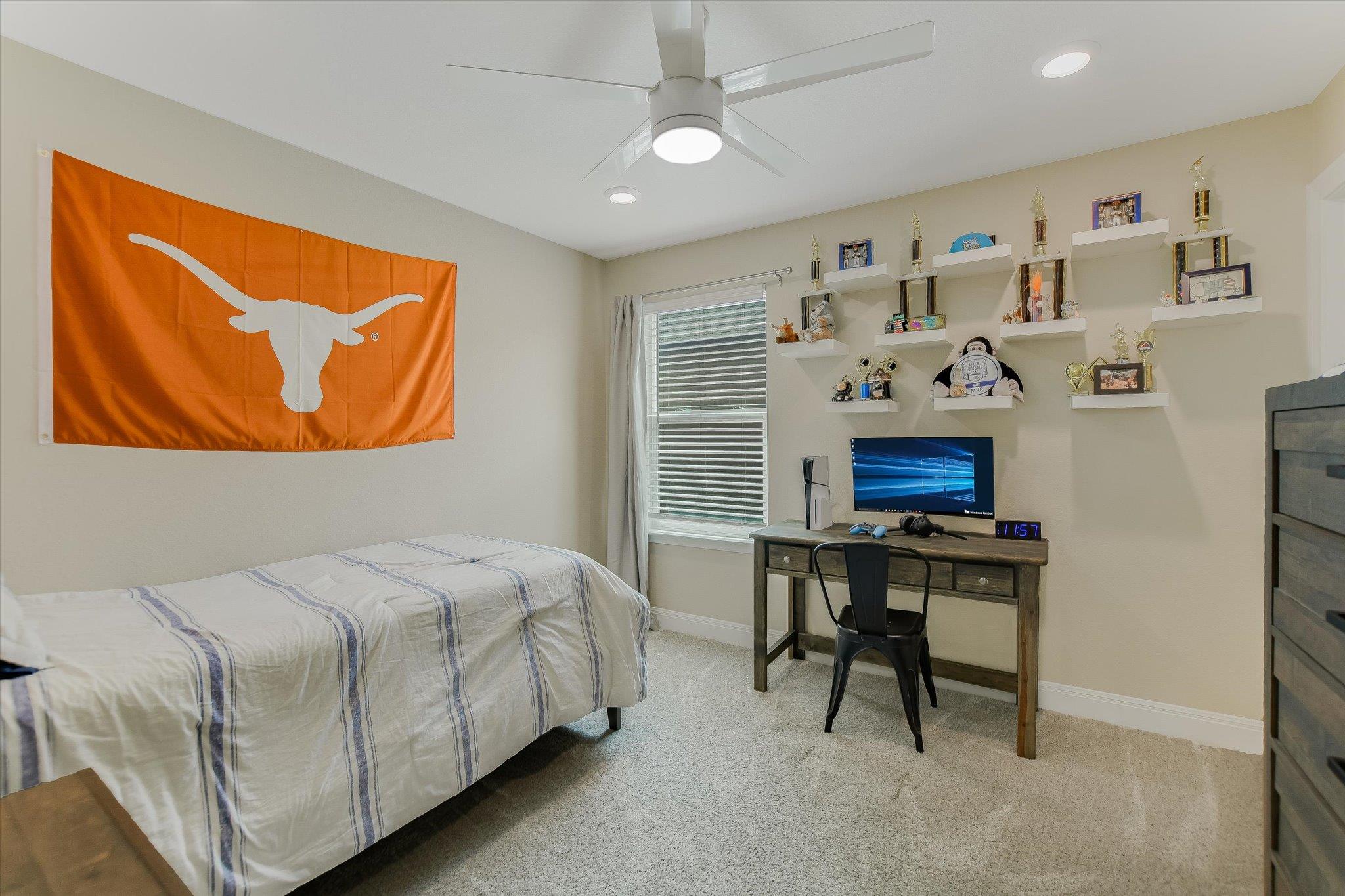 920 Crown Anchor Bnd, Georgetown, TX 78633