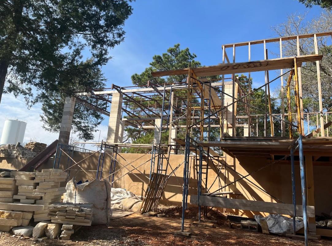 104 Lilly Ln, Elgin, TX 78621