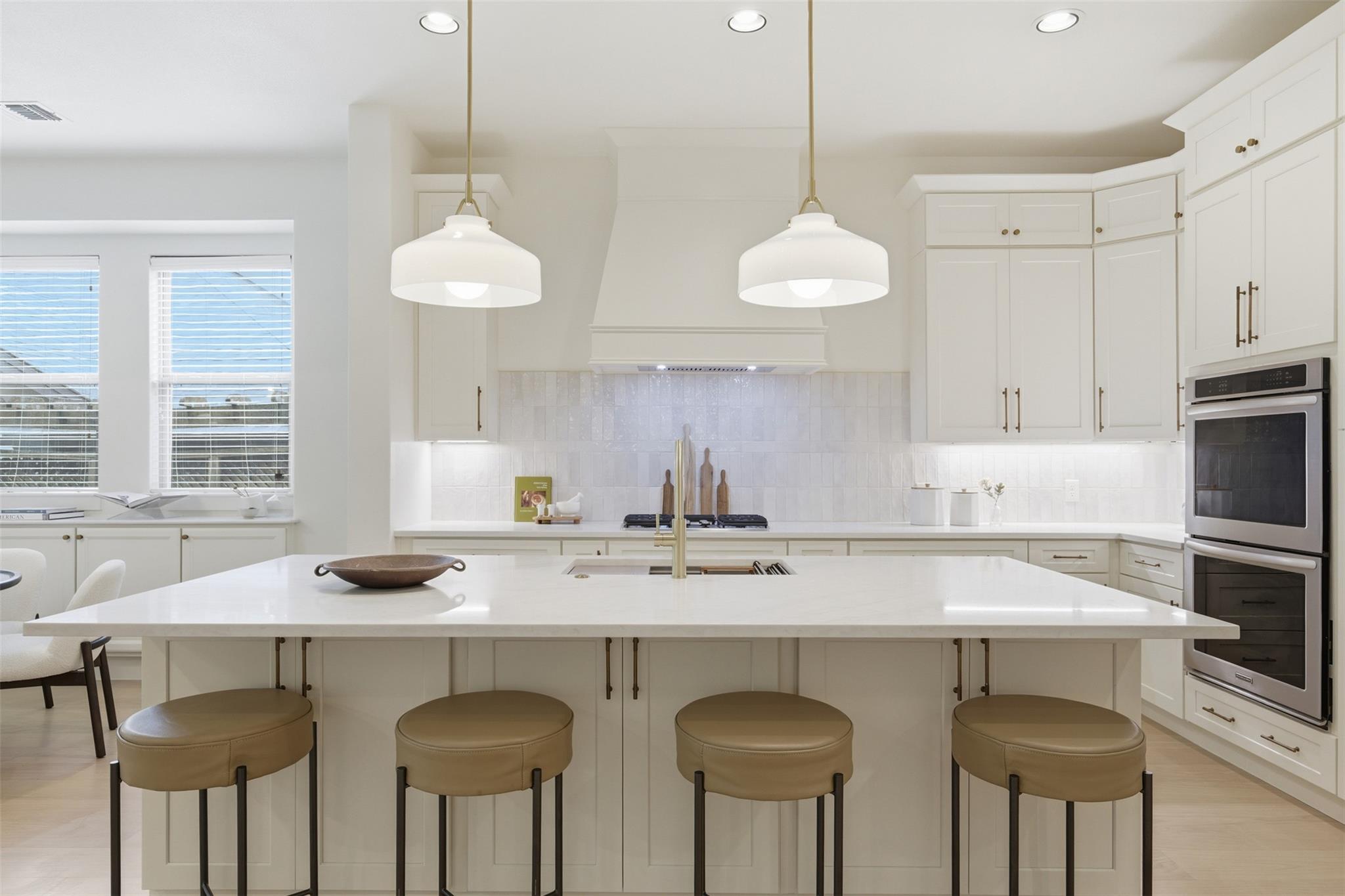 8424 Etienne Cv, Austin, TX 78759