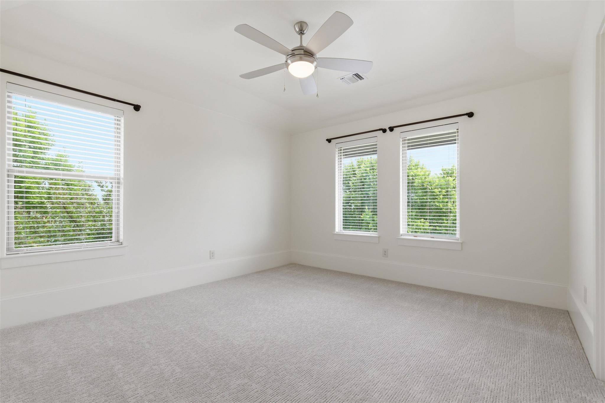 8424 Etienne Cv, Austin, TX 78759