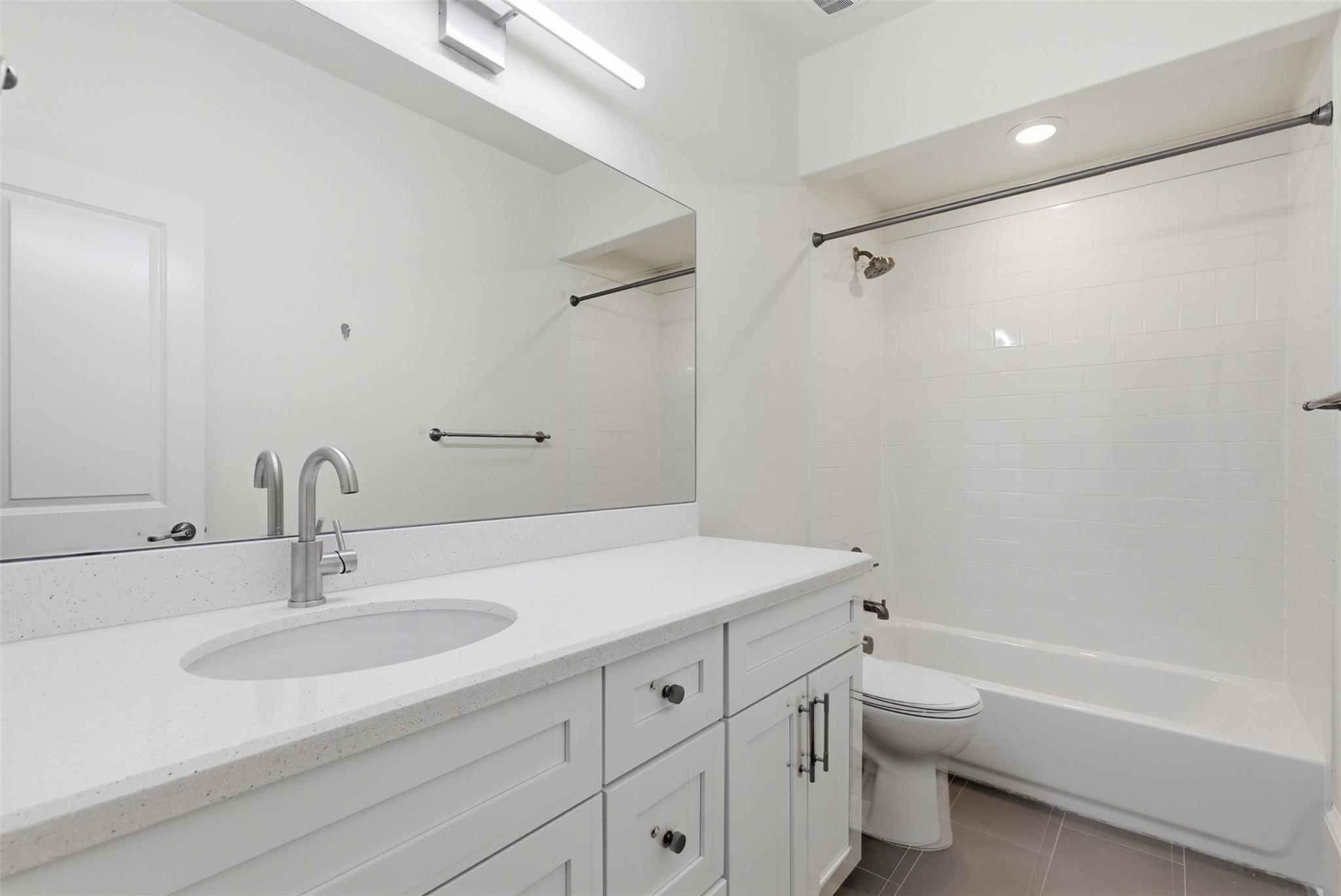 8424 Etienne Cv, Austin, TX 78759