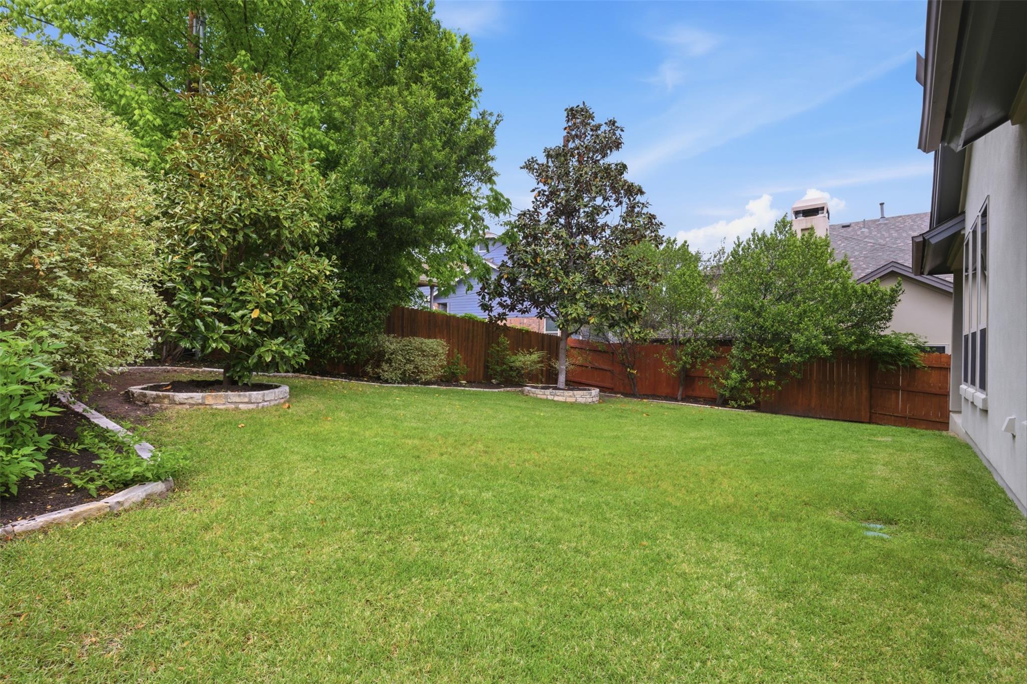 8424 Etienne Cv, Austin, TX 78759