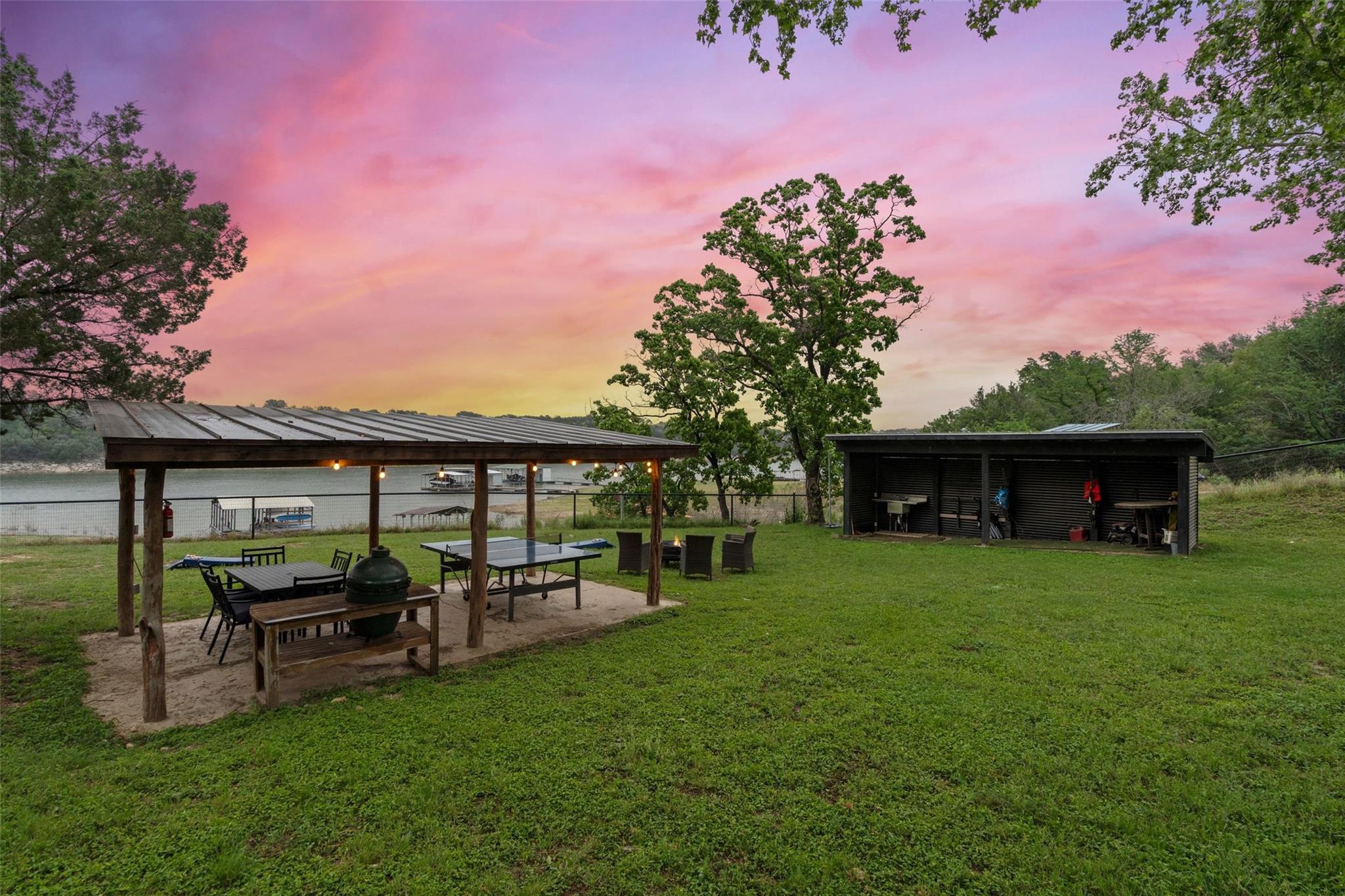 1293 Lake Shore Dr, Spicewood, TX 78669