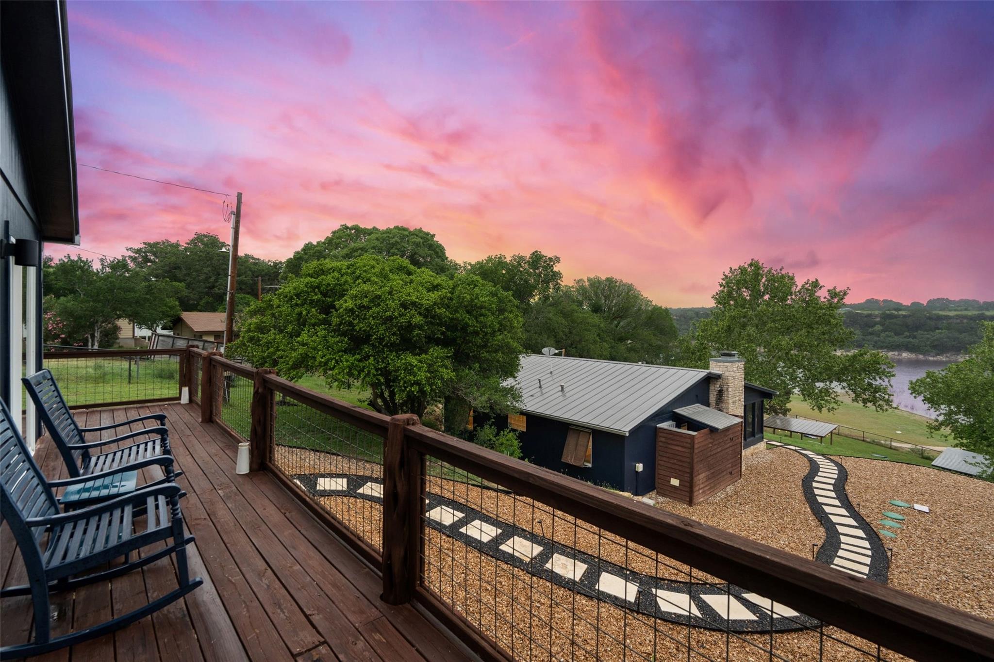 1293 Lake Shore Dr, Spicewood, TX 78669