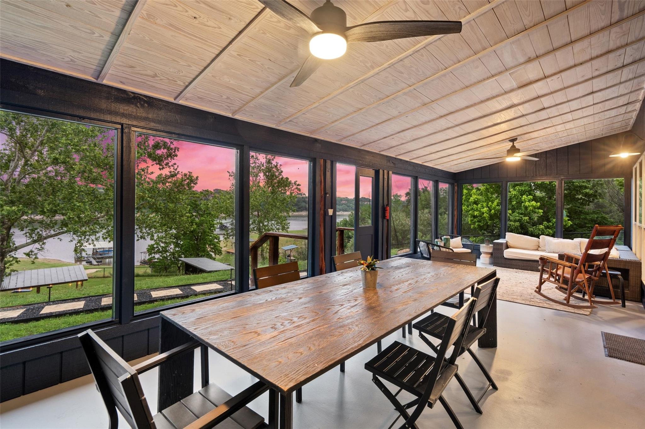 1293 Lake Shore Dr, Spicewood, TX 78669