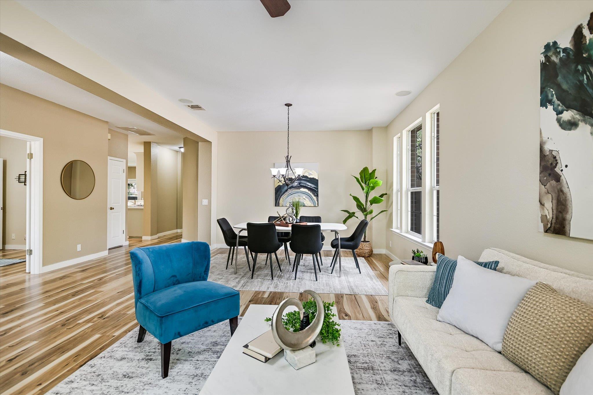 16815 Mouse Trap Dr, Round Rock, TX 78681