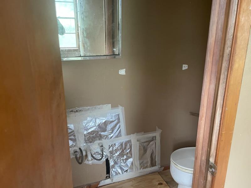 410 Hazel Ave, Rockdale, TX 76567