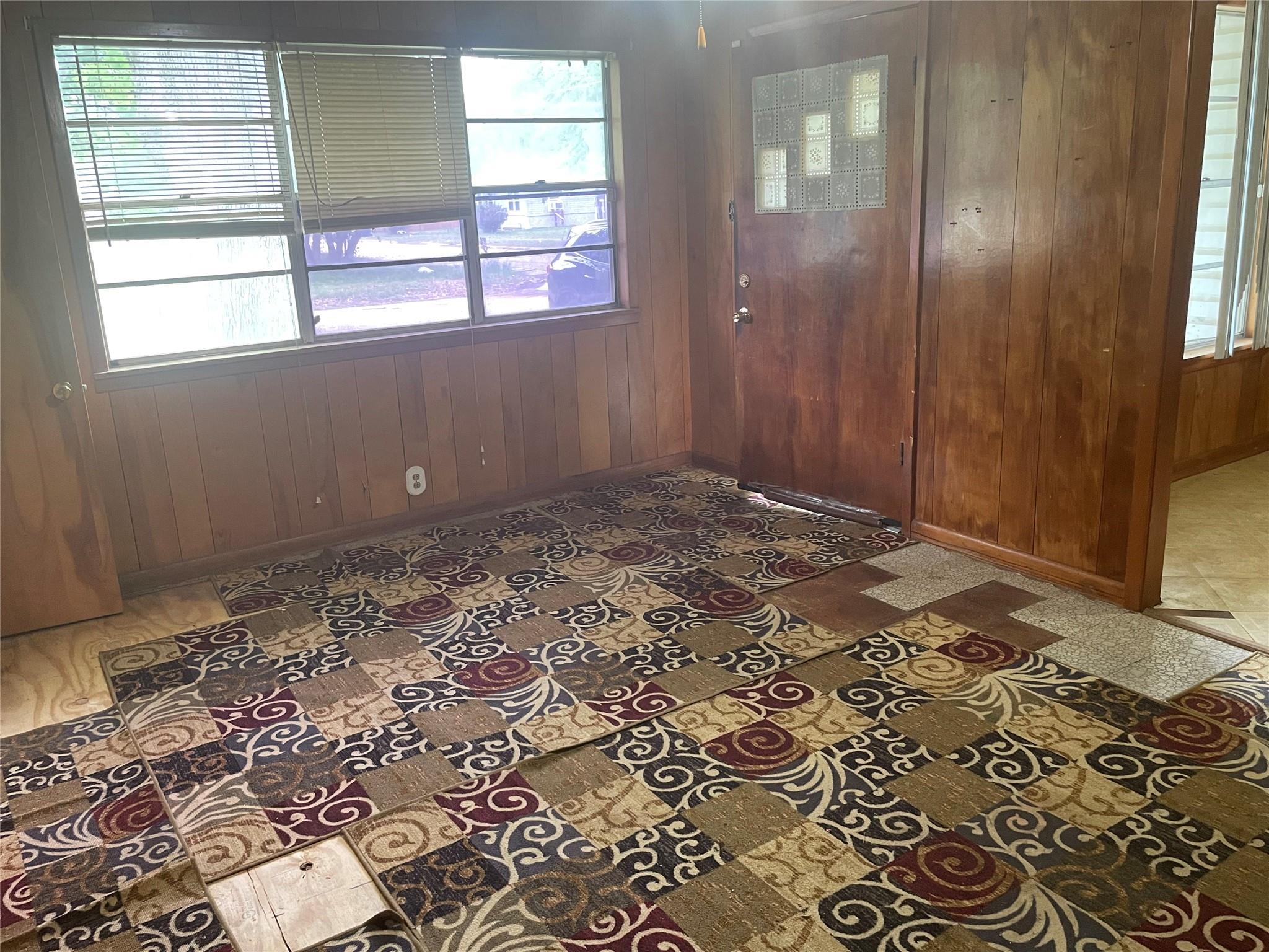 410 Hazel Ave, Rockdale, TX 76567