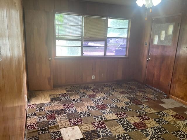 410 Hazel Ave, Rockdale, TX 76567