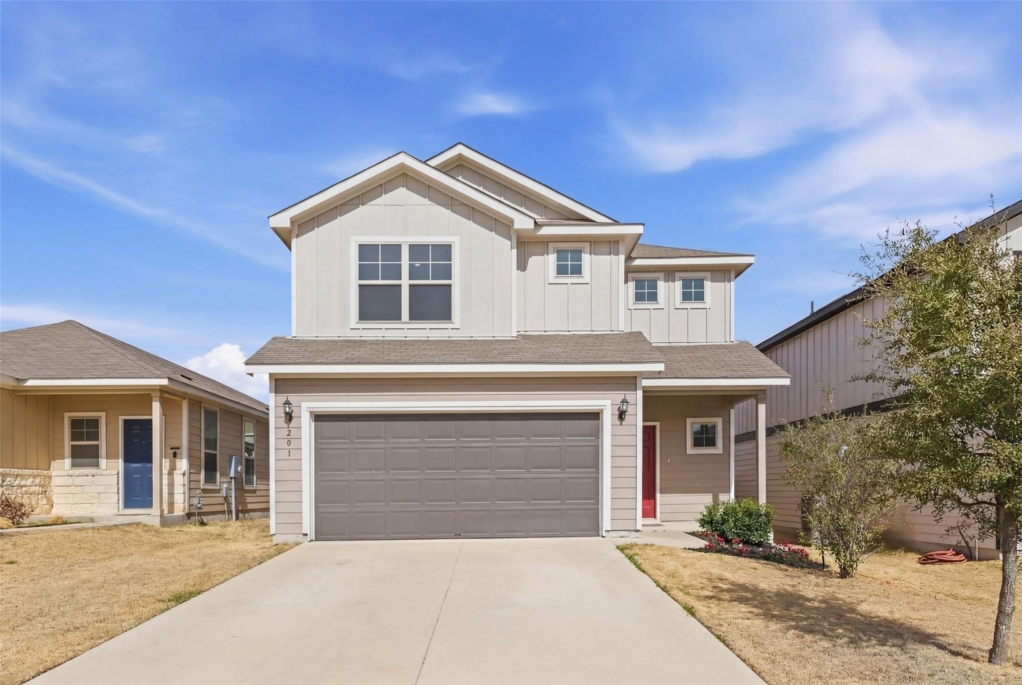 201 Katie Elder Dr, Jarrell, TX 76537