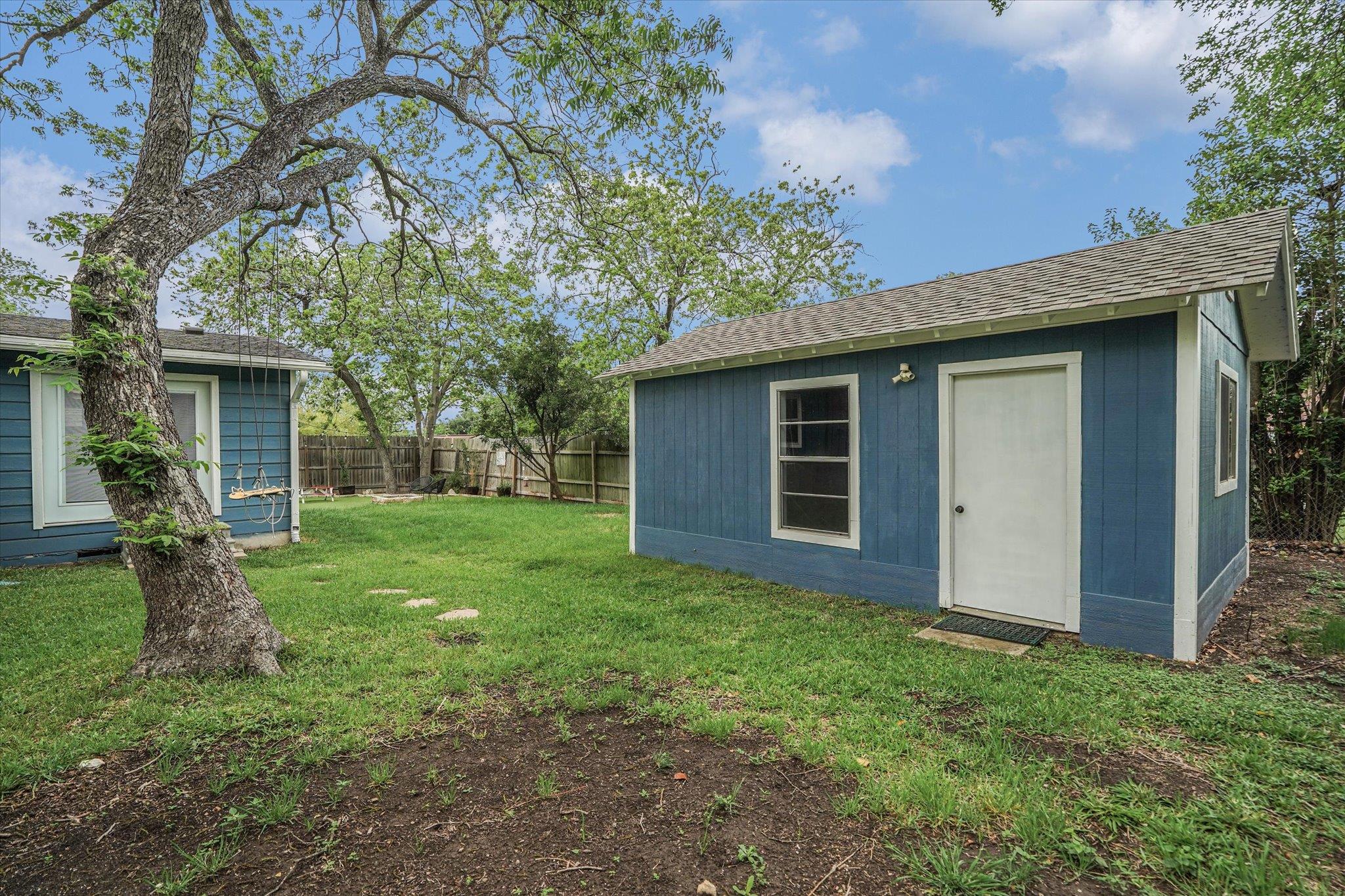 11807 Dove Haven Dr, Austin, TX 78753