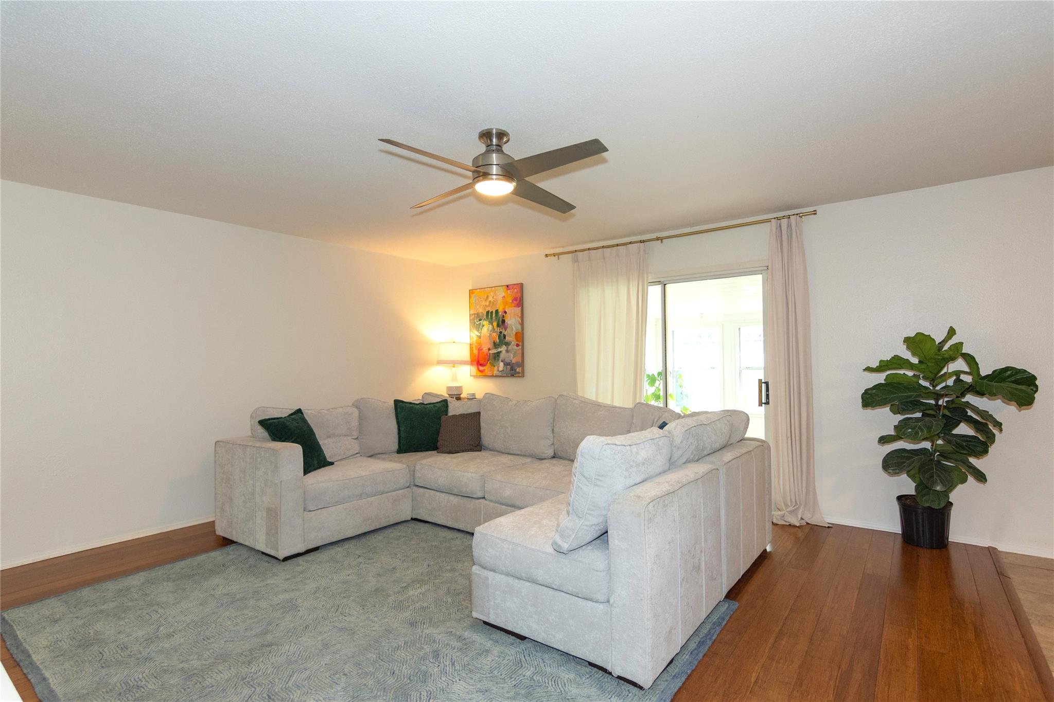 8411 Romney Rd, Austin, TX 78748
