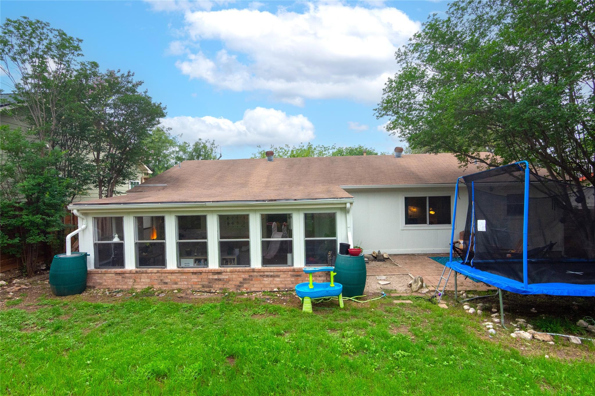 8411 Romney Rd, Austin, TX 78748