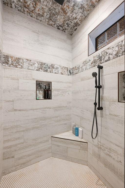 19833 Lakehurst Loop, Spicewood, TX 78669