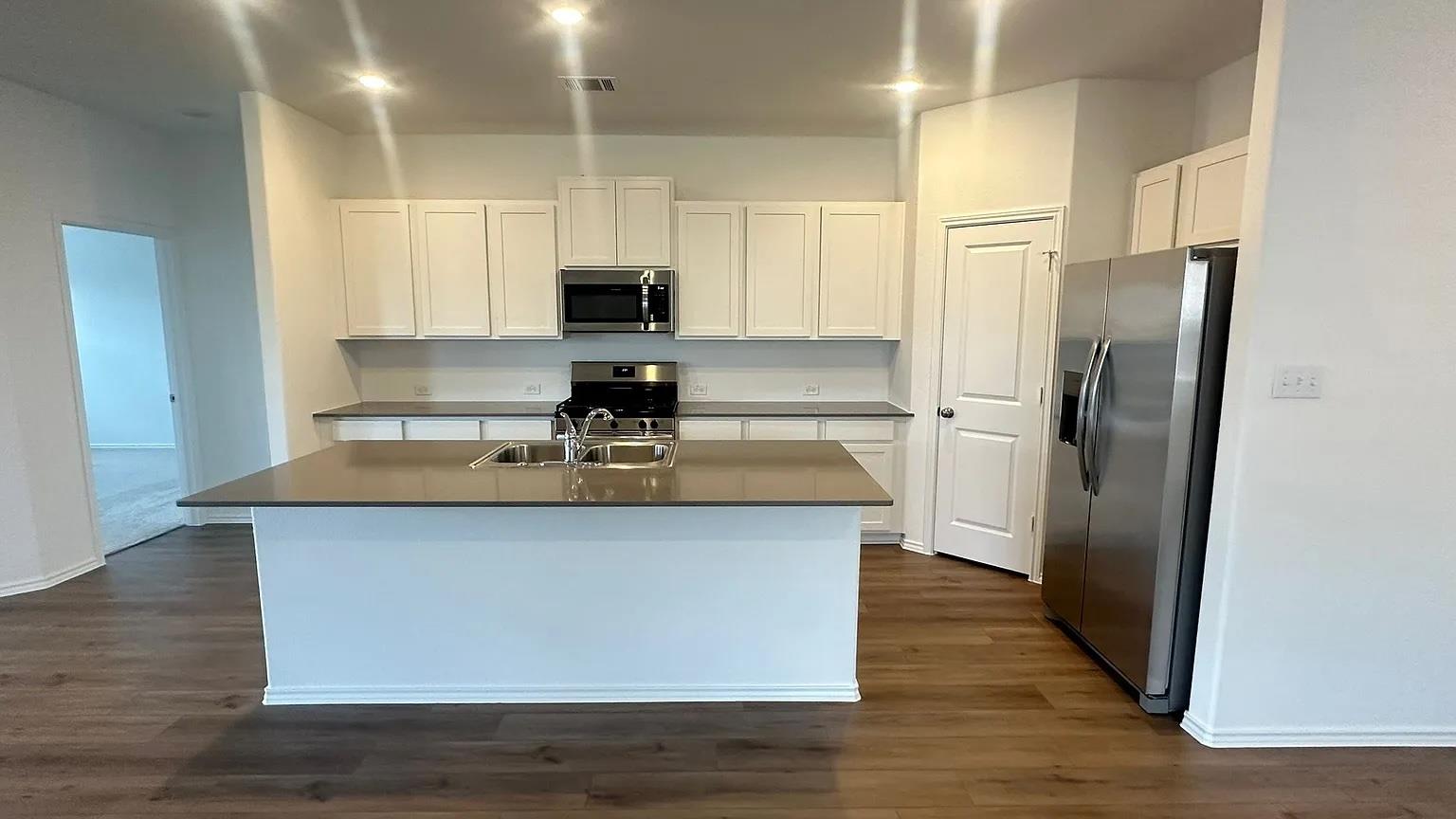 121 Tofalla, Kyle, TX 78640