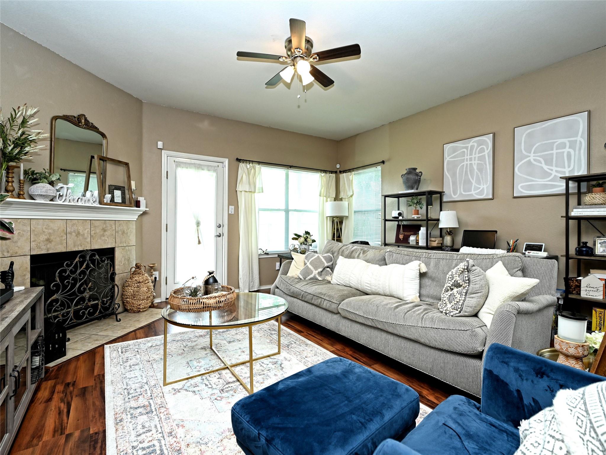 11401 Dimmitt St, Manor, TX 78653