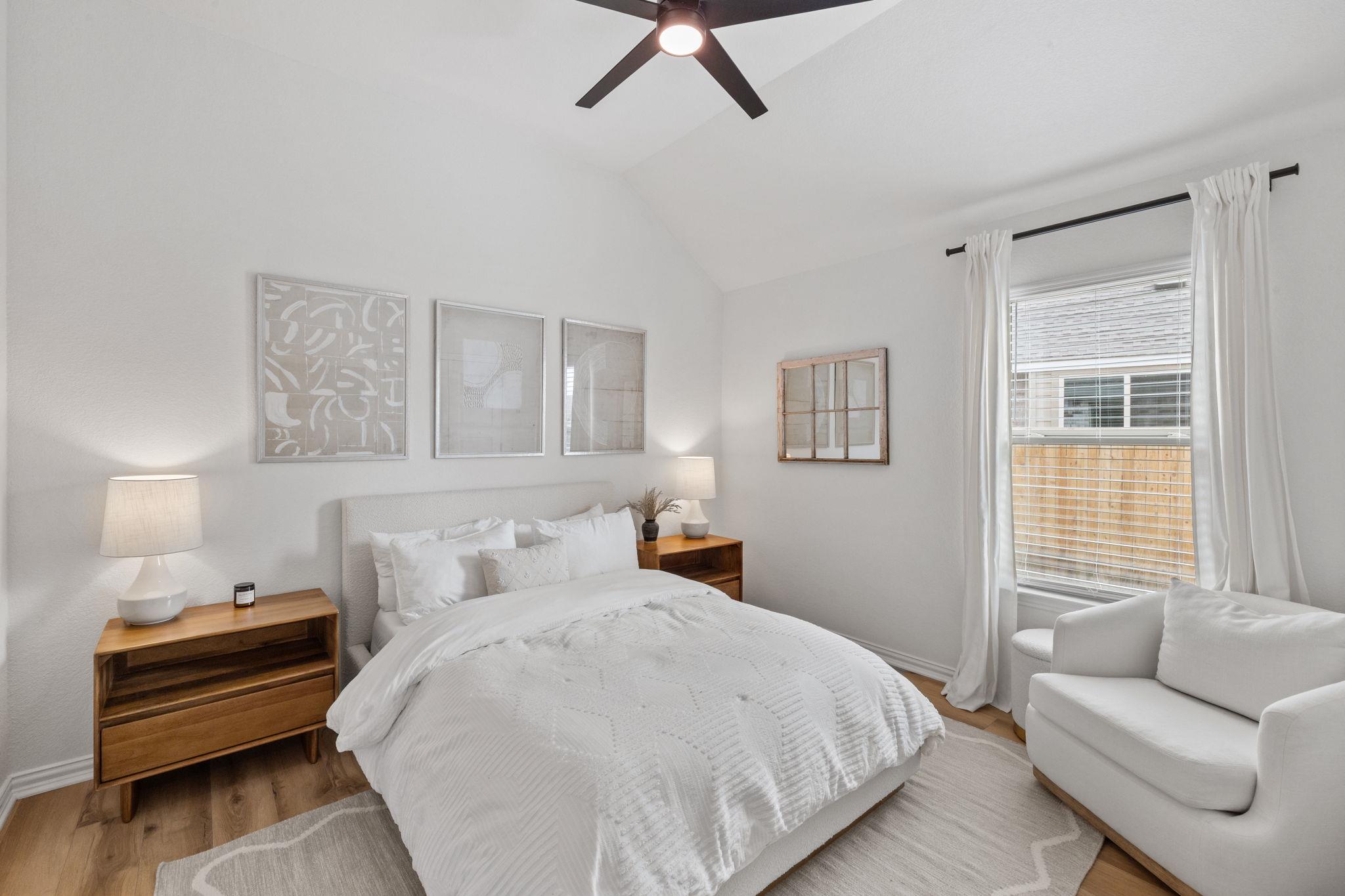 330 Bay Breeze Dr, Kyle, TX 78640