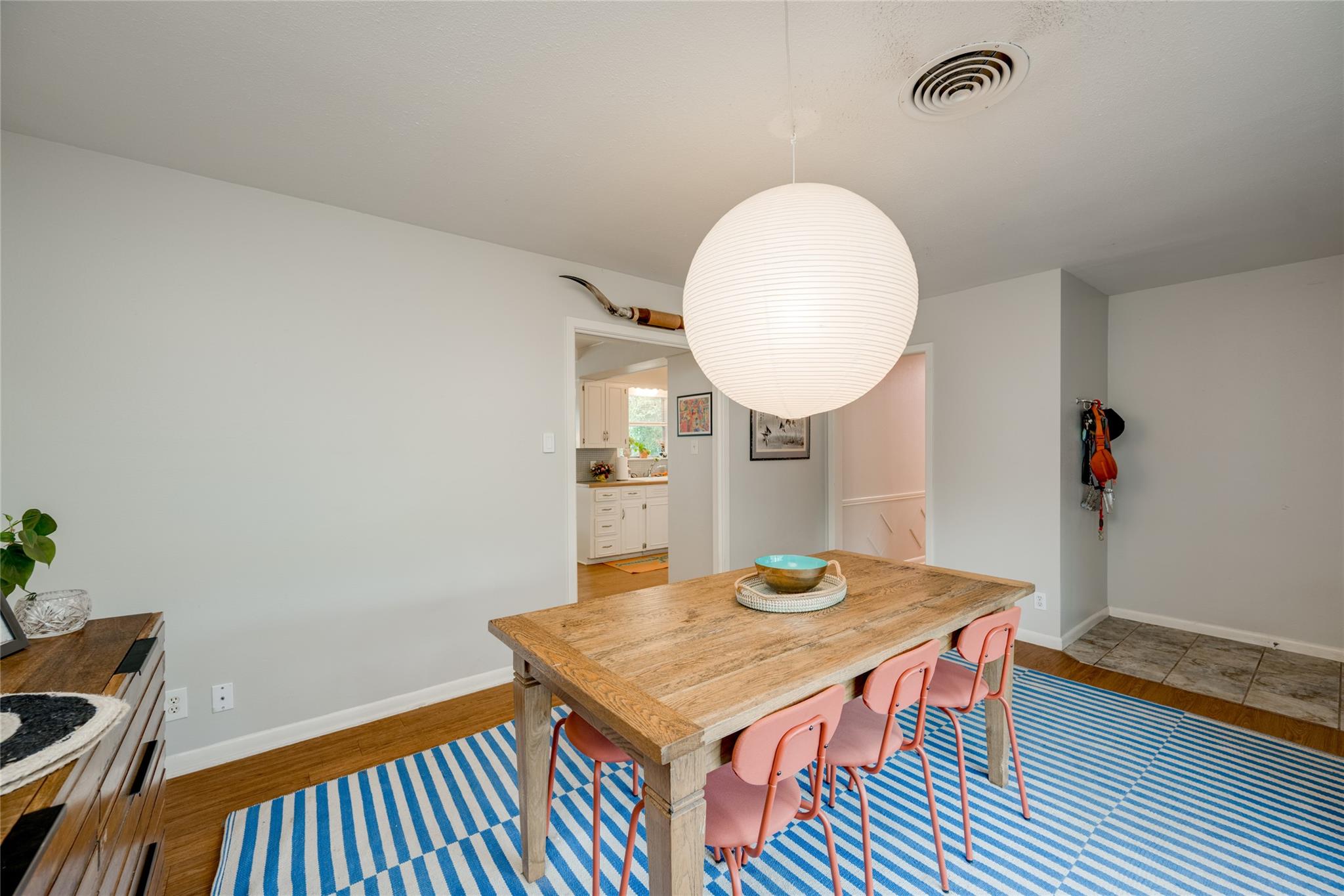 2707 East Side Dr, Austin, TX 78704