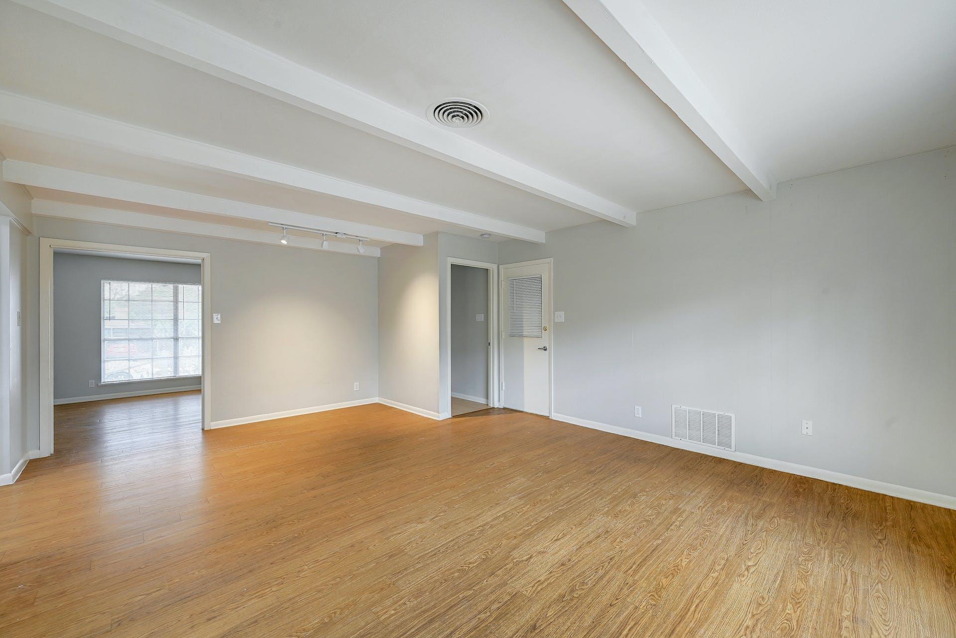 2707 East Side Dr, Austin, TX 78704