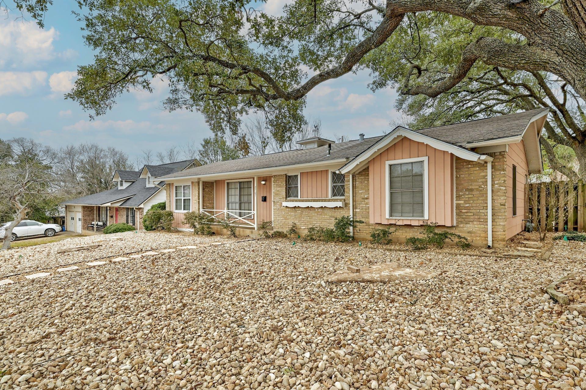 2707 East Side Dr, Austin, TX 78704