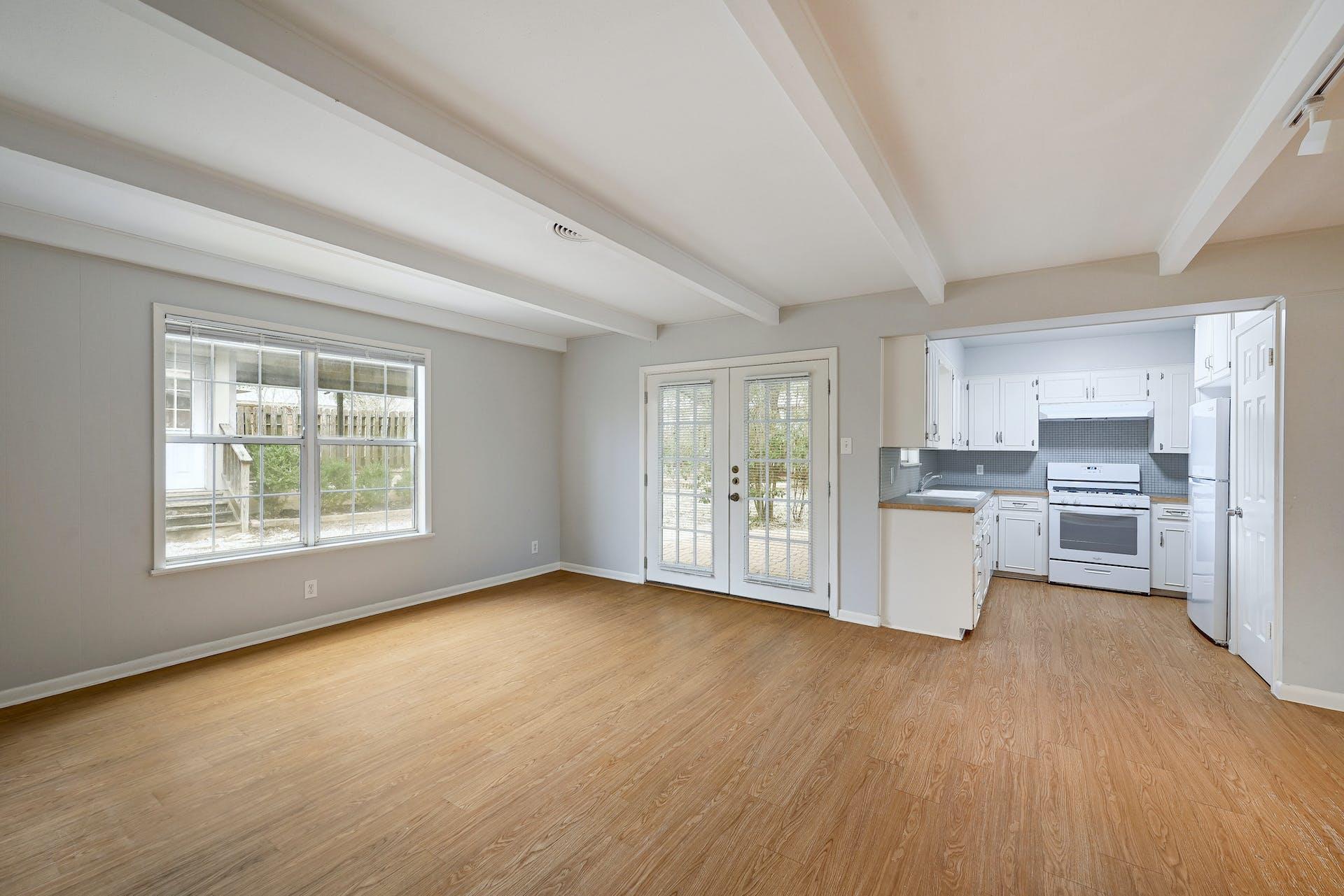 2707 East Side Dr, Austin, TX 78704