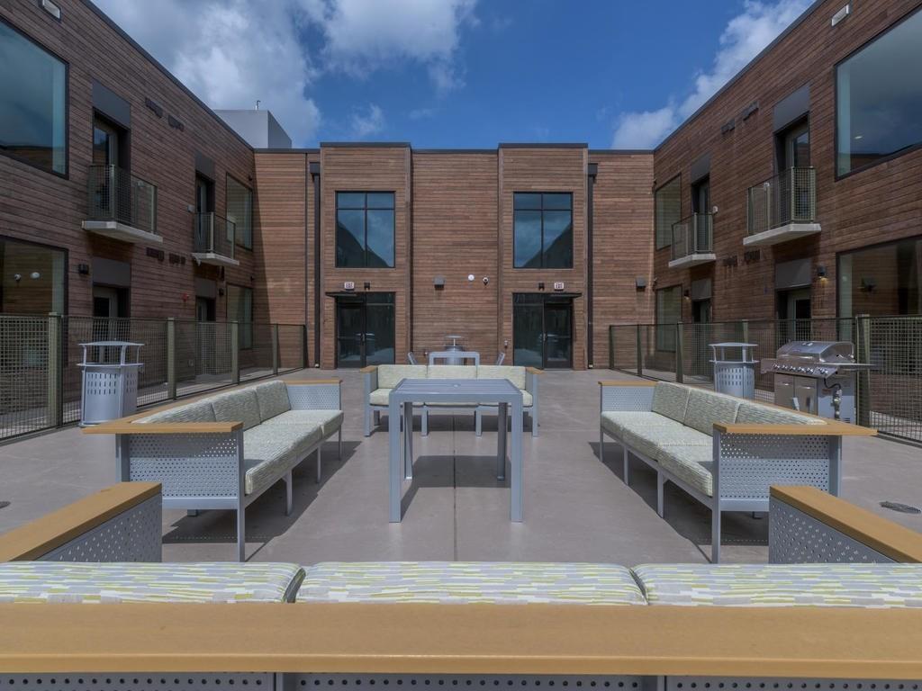 1800 E 4th St # 225, Austin, TX 78702