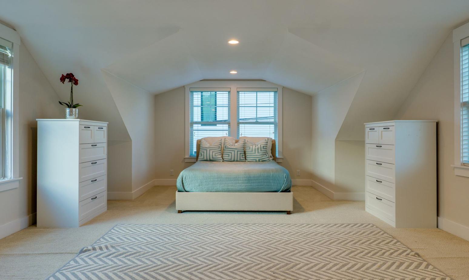 2604 Bland St, Austin, TX 78703