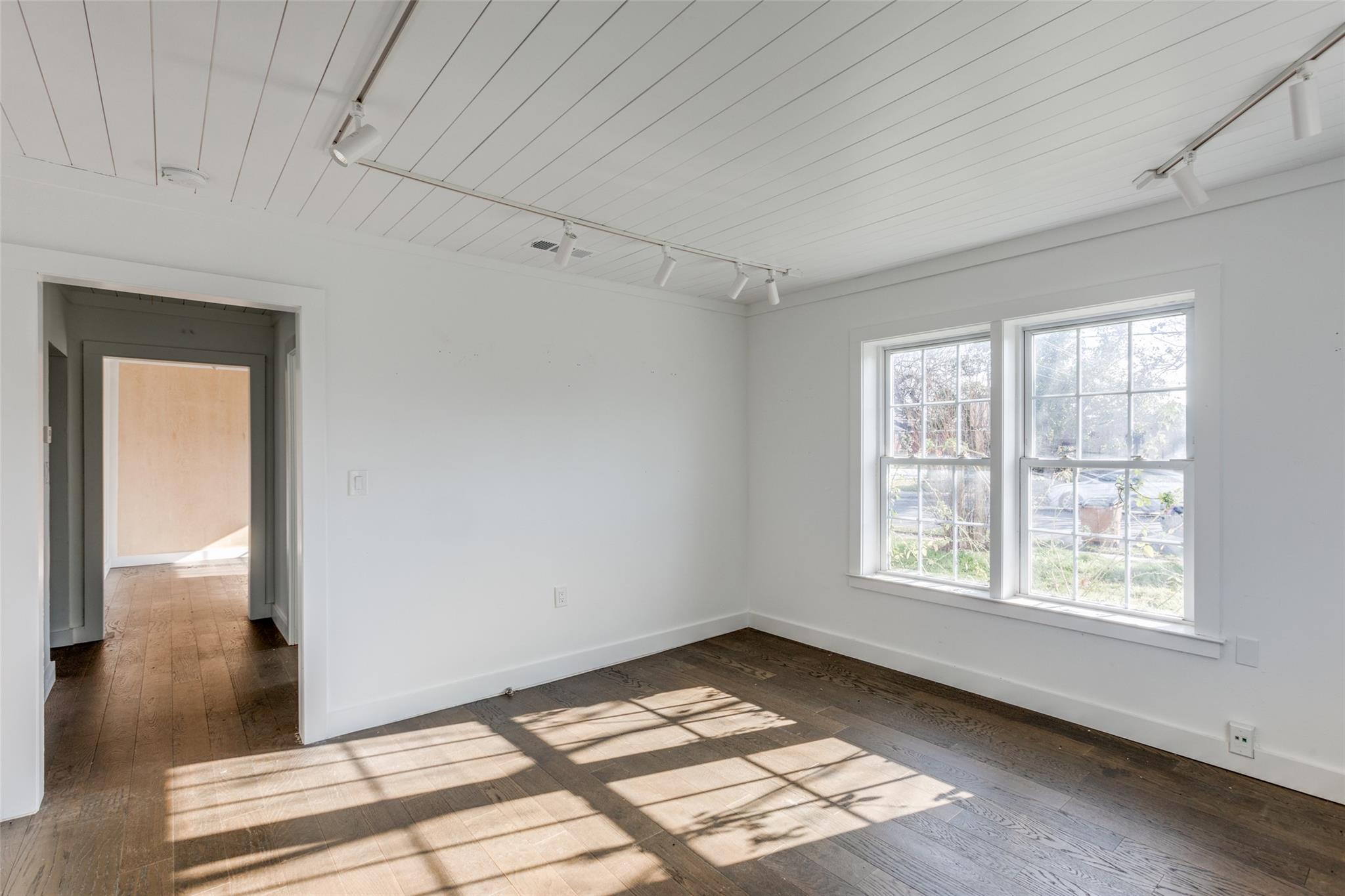 3908 Menchaca Dr, Austin, TX 78704