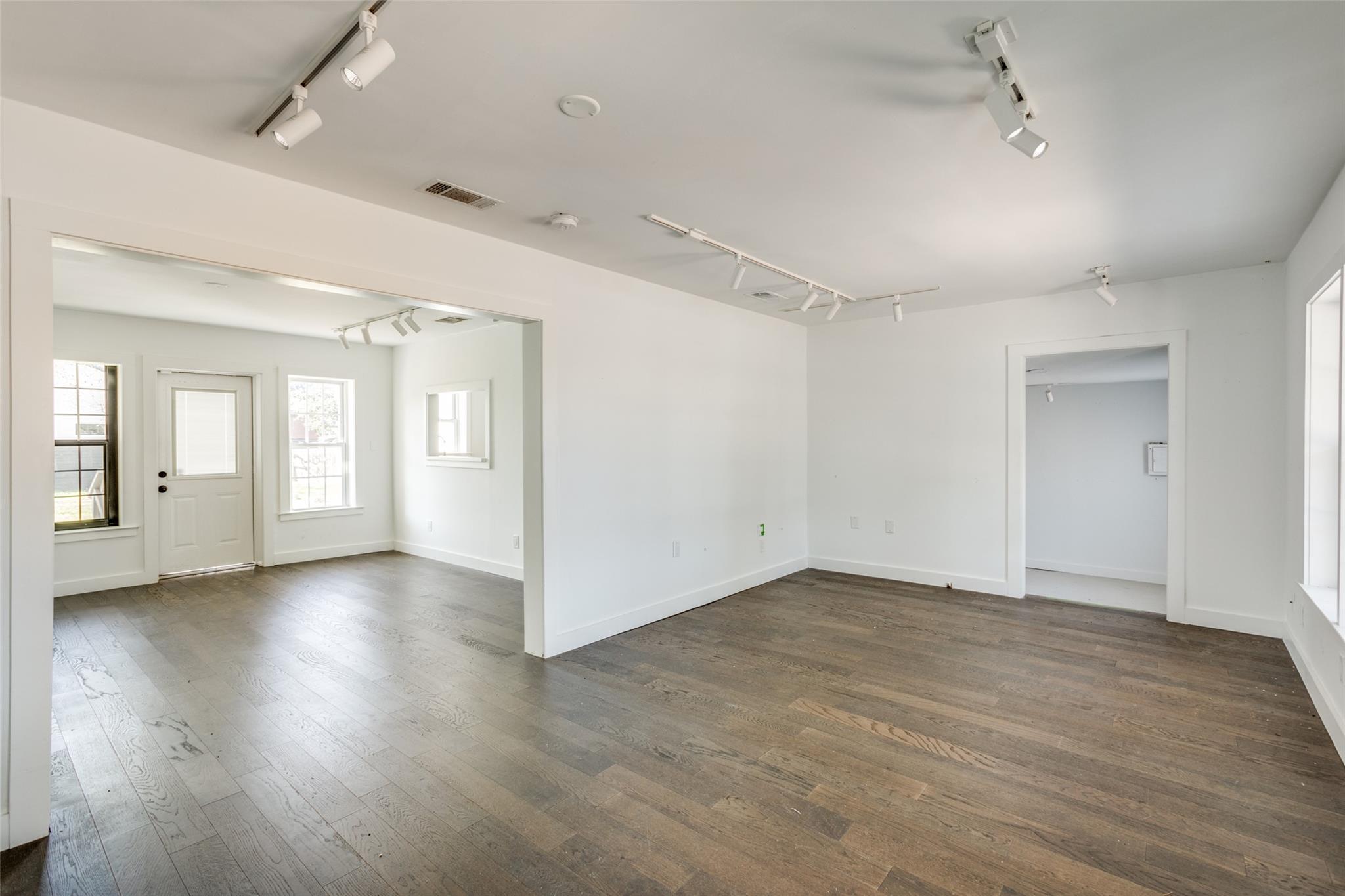 3908 Menchaca Dr, Austin, TX 78704