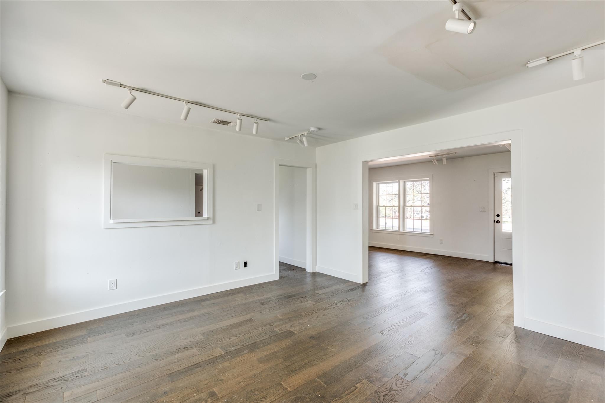 3908 Menchaca Dr, Austin, TX 78704