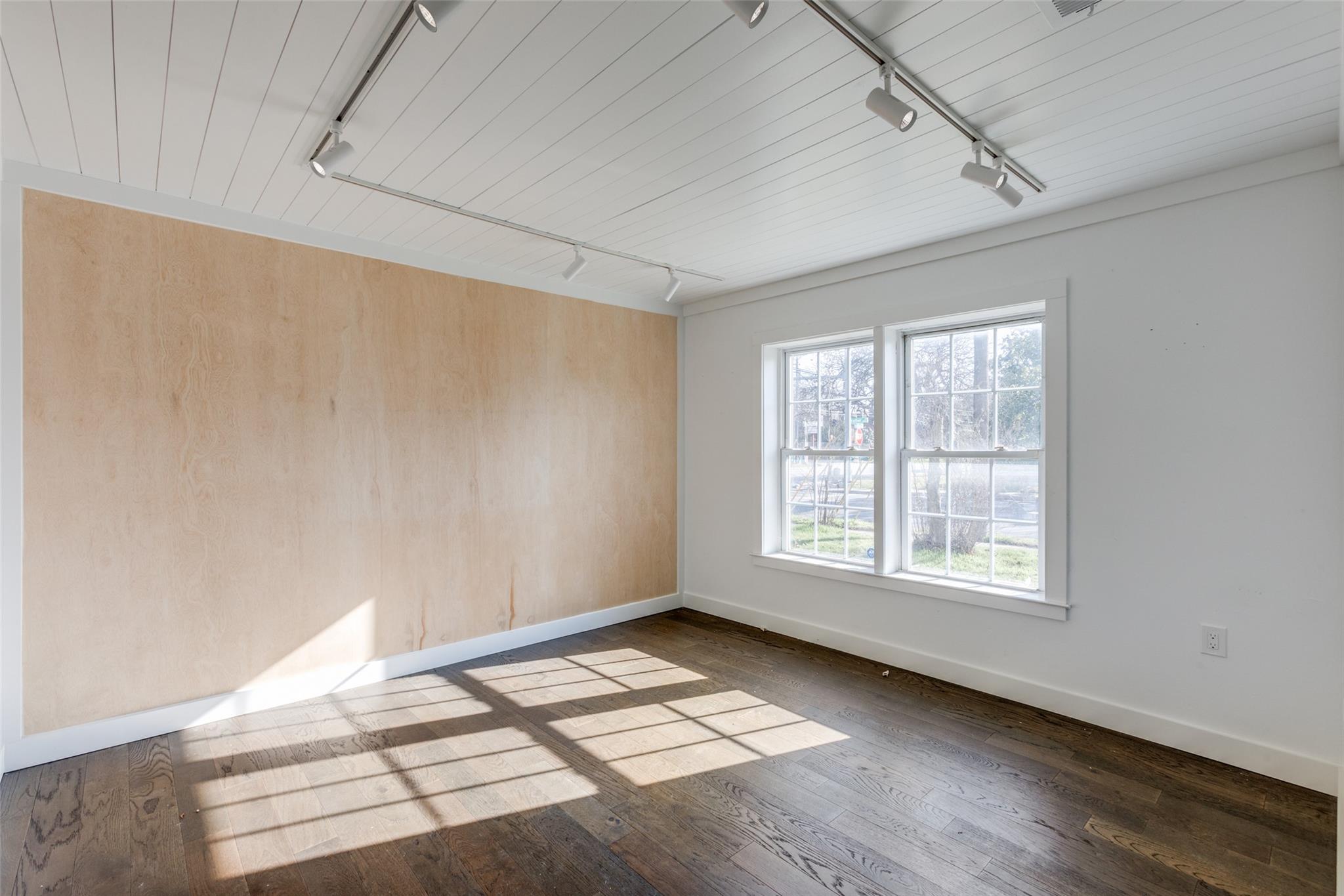 3908 Menchaca Dr, Austin, TX 78704