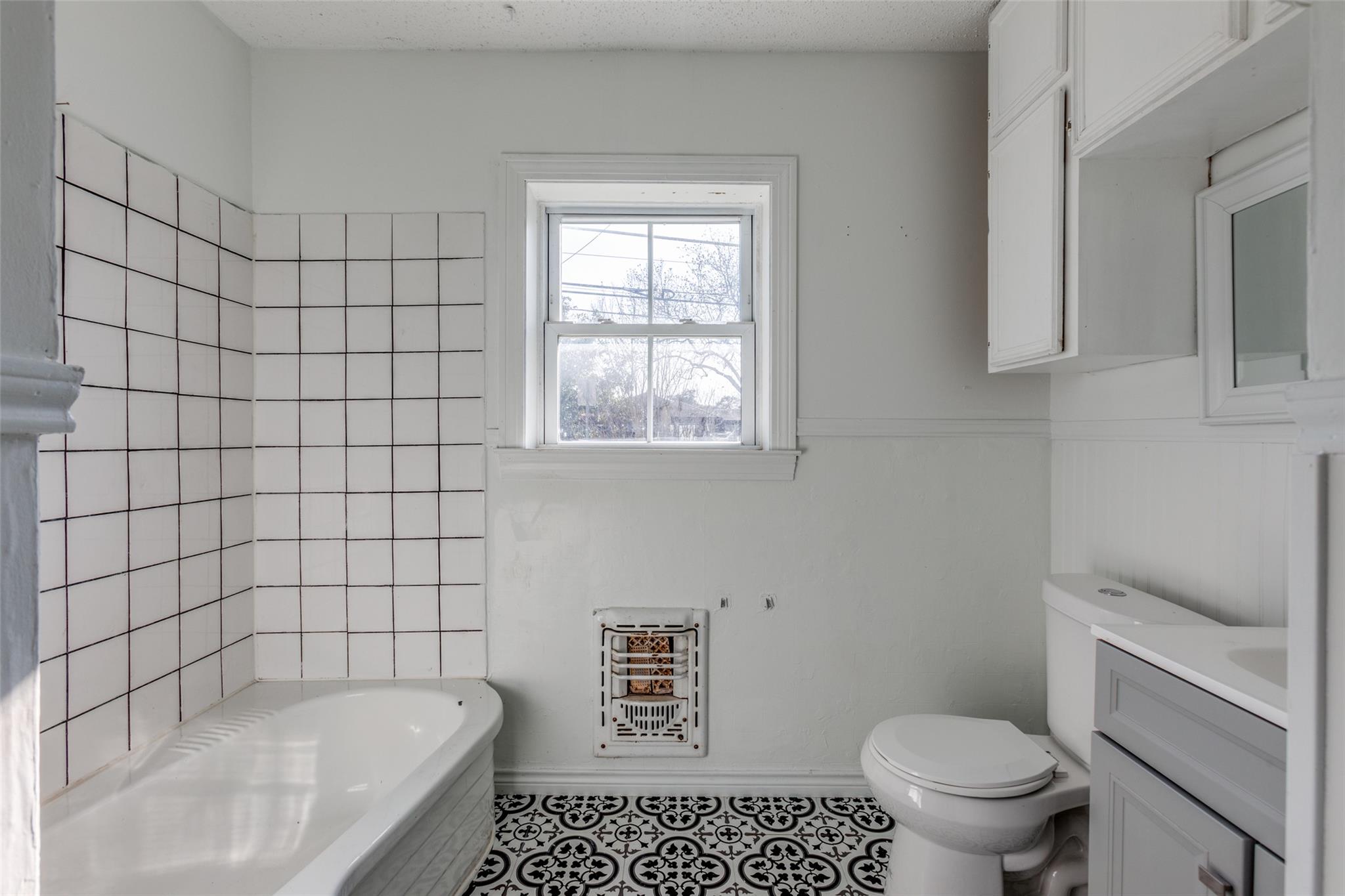 3908 Menchaca Dr, Austin, TX 78704