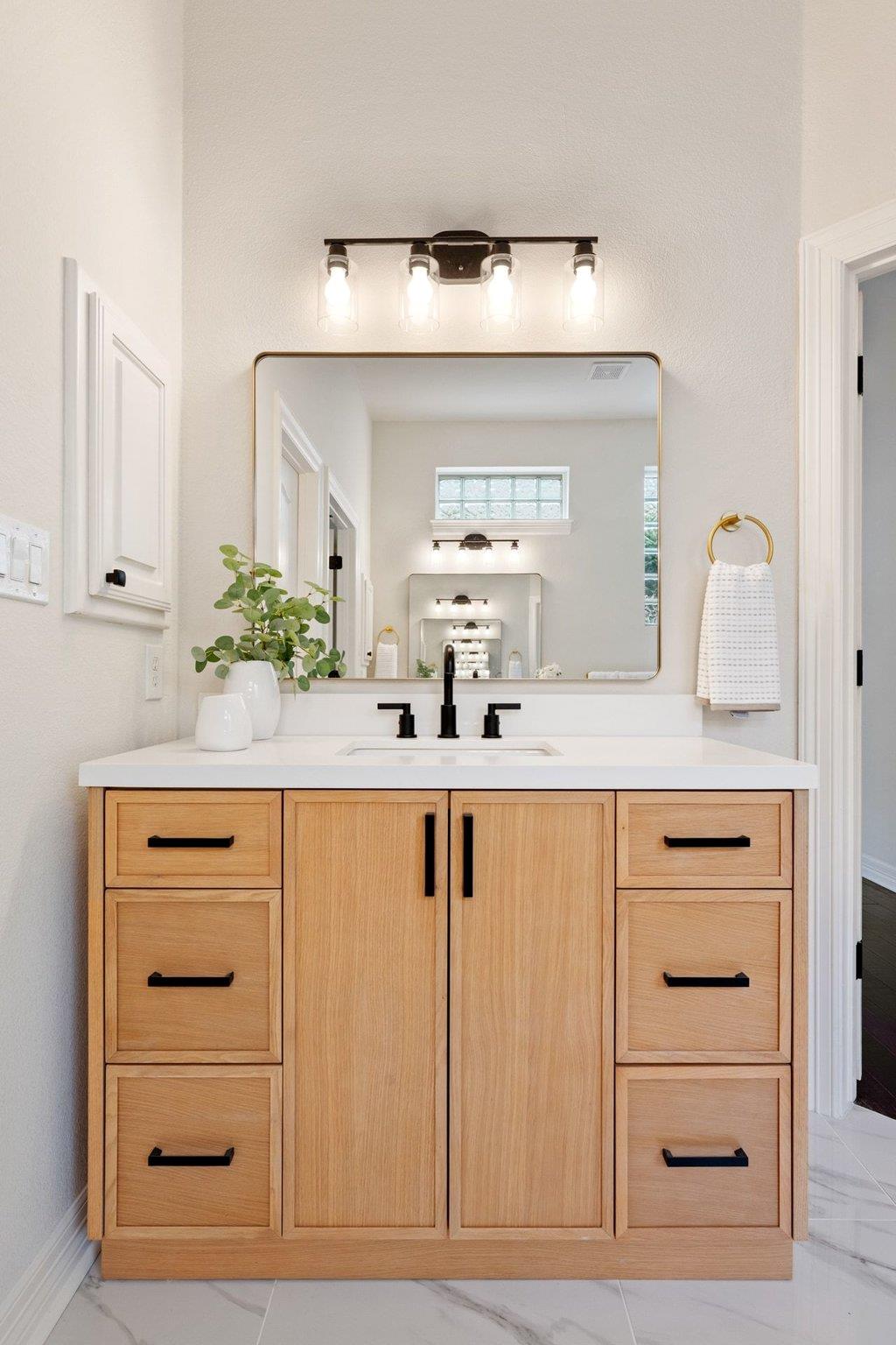 505 Sarazen Loop S, Georgetown, TX 78628