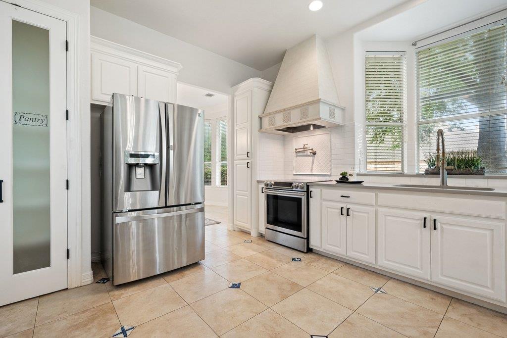 505 Sarazen Loop S, Georgetown, TX 78628