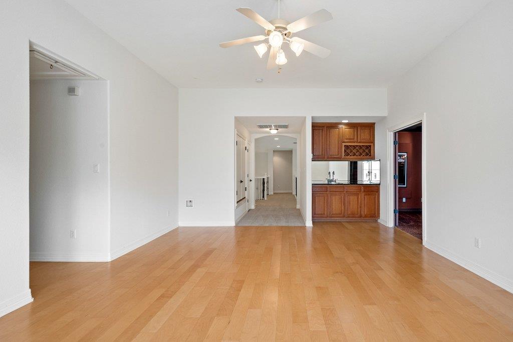 505 Sarazen Loop S, Georgetown, TX 78628