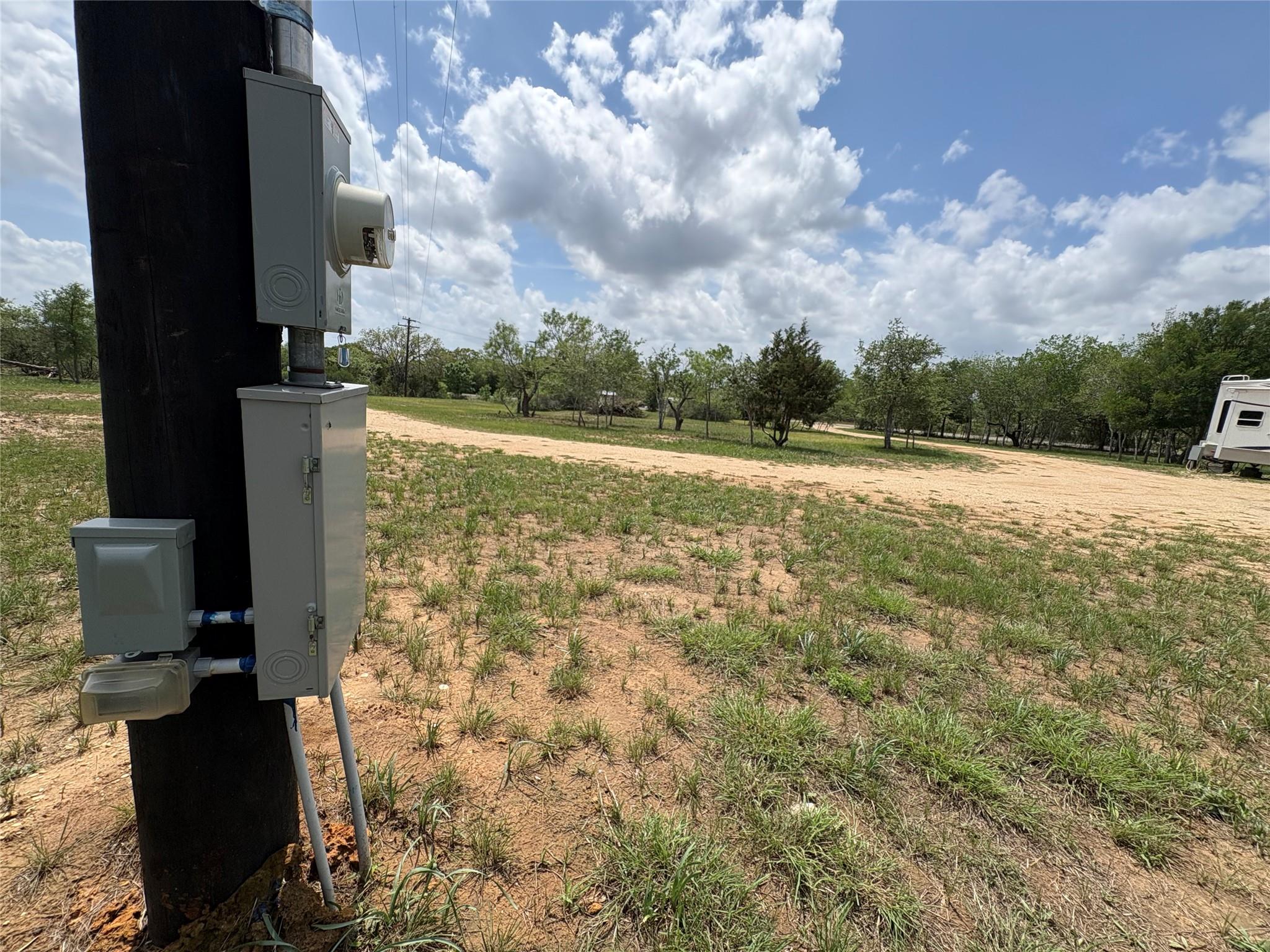 287 Fm-713, Lockhart, TX 78644