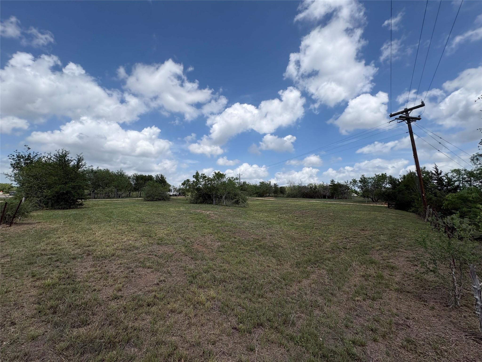 287 Fm-713, Lockhart, TX 78644
