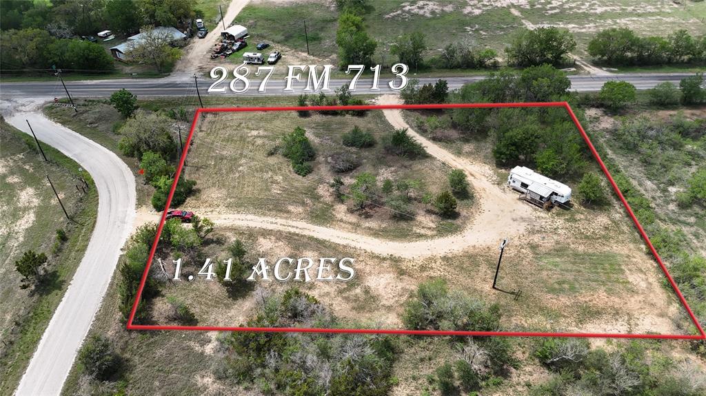287 Fm-713, Lockhart, TX 78644