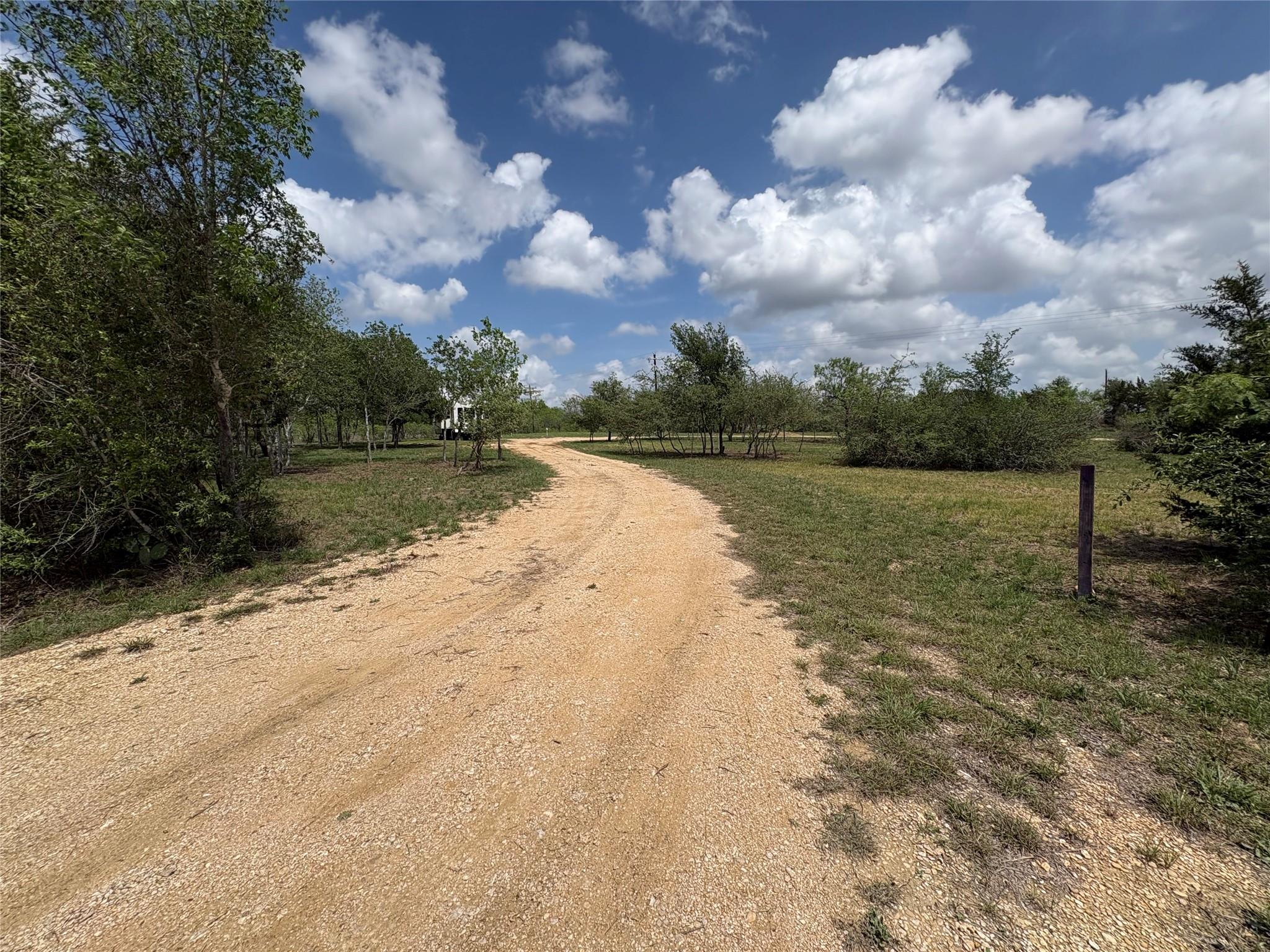 287 Fm-713, Lockhart, TX 78644