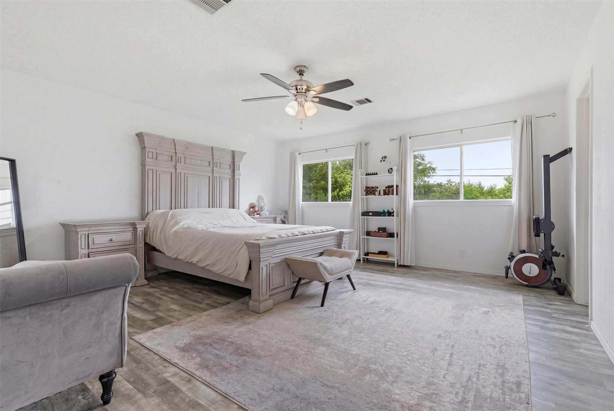 2900 Donnell Dr, Round Rock, TX 78664