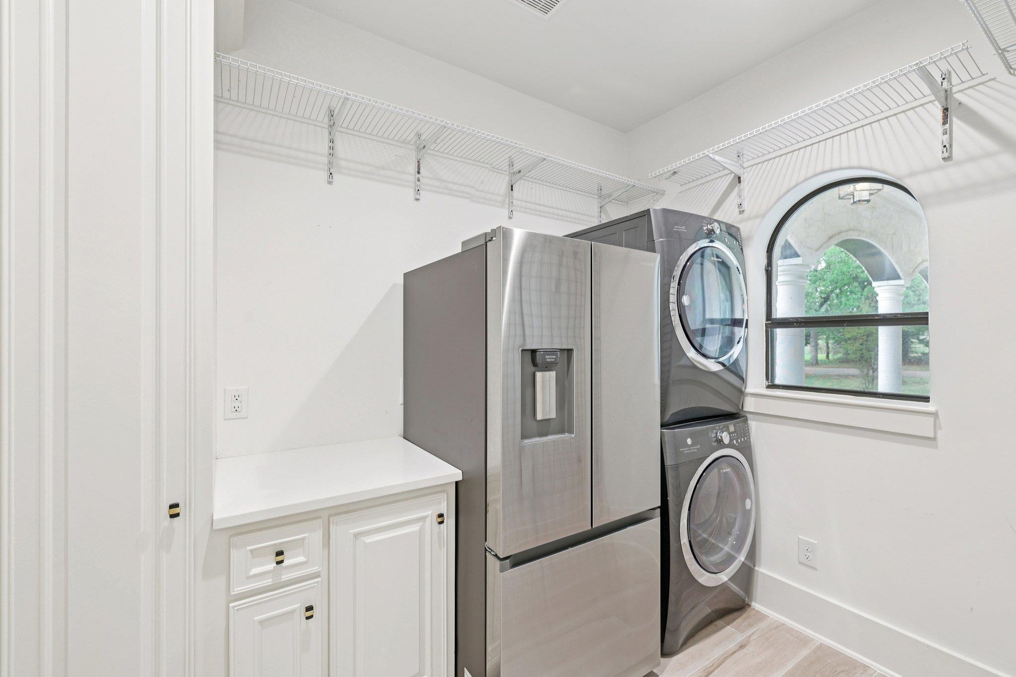 125 Carriage Ct, Bastrop, TX 78602