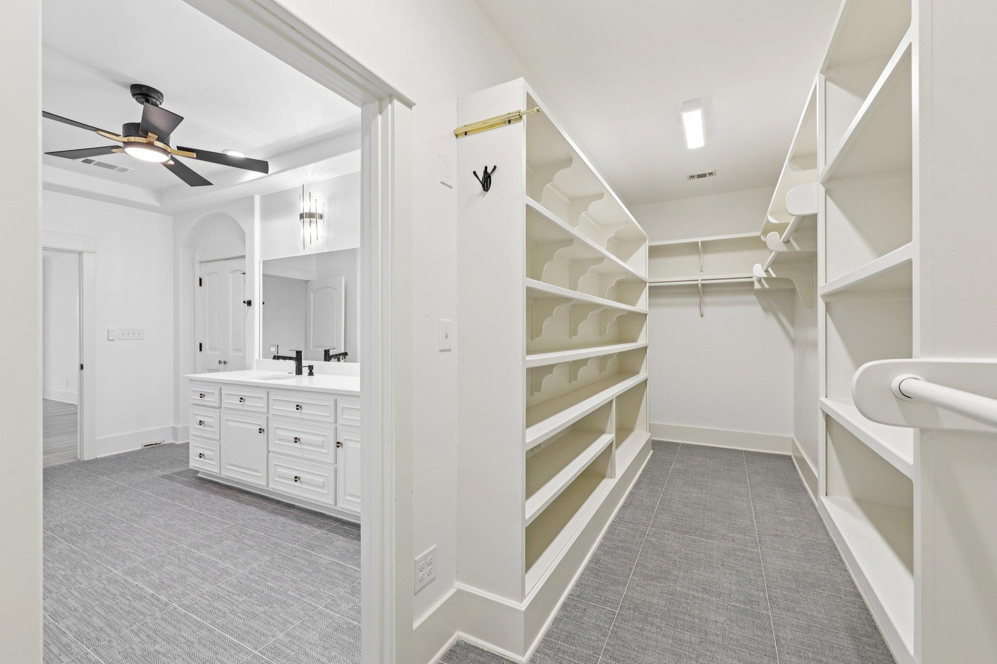 125 Carriage Ct, Bastrop, TX 78602