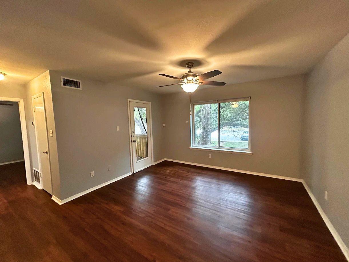 8210 Bent Tree Rd # 247, Austin, TX 78759