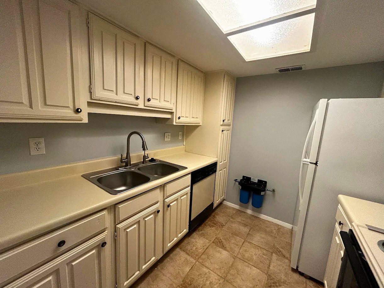 8210 Bent Tree Rd # 247, Austin, TX 78759