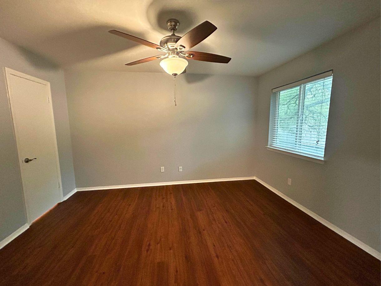 8210 Bent Tree Rd # 247, Austin, TX 78759