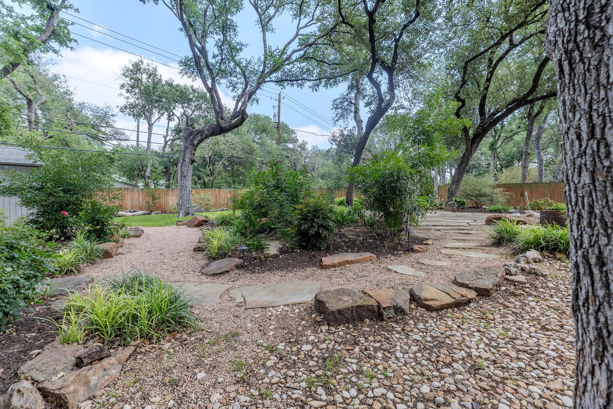 12907 Springvale Dr, Austin, TX 78729